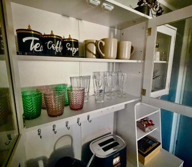 Bayreuth House | Gemütliche Dachgeschosswohnung zur Alleinnutzung mit kl Küche & Bad