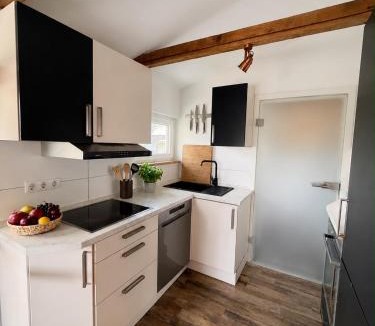 Schirgiswalde-Kirschau House | Gemütlicher DDR Bungalow mit traumhafter Aussicht über Schirgiswalde