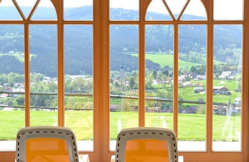 Blachendorf Apartment | Gemütliche Ferienwohnung für 2-6 Personen (70 qm) mit Sonnenterrasse