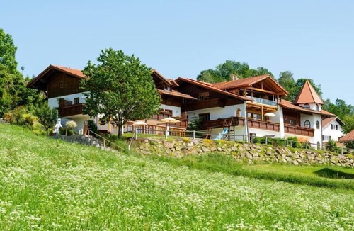 Blachendorf Apartment | Gemütliche Ferienwohnung für 2-6 Personen (70 qm) mit Sonnenterrasse