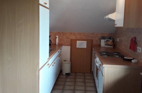 Igersheim Apartment | Gemütliche Ferienwohnung (70qm) mit Parkplatz und Supermarkt vor Ort