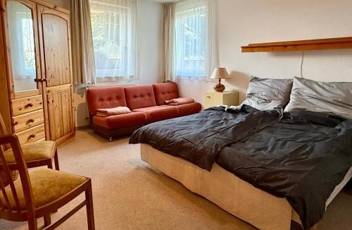 Monzingen Apartment | Gemütliche Ferienwohnung mit Sauna & Terrasse