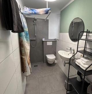 Sankt Augustin Apartment | Gemütliche Maisonette-Wohnung in Sankt Augustin Menden
