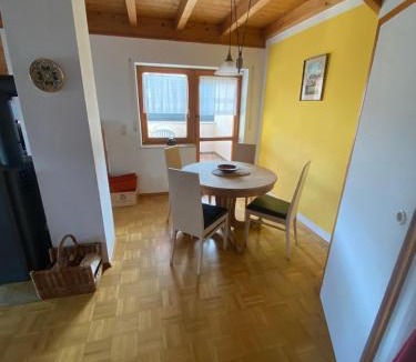 Wolfegg Apartment | Gemütliche, ruhig gelegene Ferienwohnung