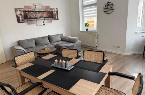 Bitterfeld Apartment | Gemütliche Wohnung direkt am Bahnhof perfekte Lage