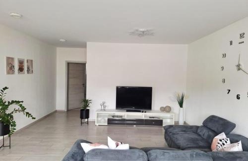 Gaisbach Apartment | Gemütliche Wohnung mit Terrasse nahe Würth