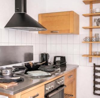 Buedingen Apartment | Gemütliches 2 Zimmer Apartment mit Garten, Grillmöglichkeit und Stauraumfläche