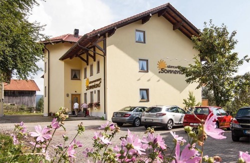 Glashutt Apartment | Gemütliches Appartement mit Balkon mit Platz für 1 - 2 Gäste