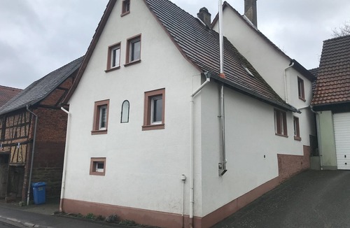 Esselbach Apartment | Gemütliches Feriendomizil mit Separater Küche