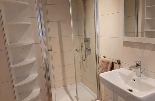 Esselbach Apartment | Gemütliches Feriendomizil mit Separater Küche