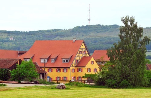Rockingen Apartment | Gemütliches Feriendomizil (85qm) an Wörnitz auf Bauernhof