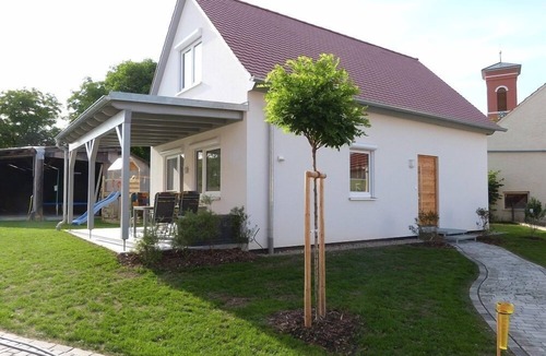 Weigenheim Apartment | Gemütliches Ferienhaus (75 m2) mit offener Galerie und Terrasse