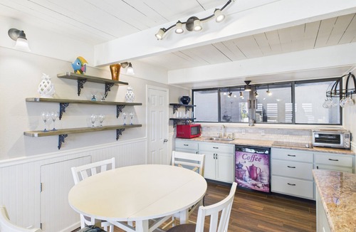 Estate Teague Bay Condo | Generator plus Beach, Pool, Golf, Tennis, Pickleball @ The Reef East End STX