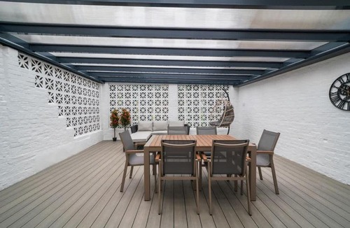 Pembridge Apartment | Generous 3-Bed Split-Level Apartment