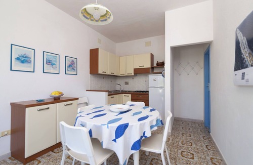 Naregno Apartment | Genoa, Comfortable Apartment 400meters from the Sea