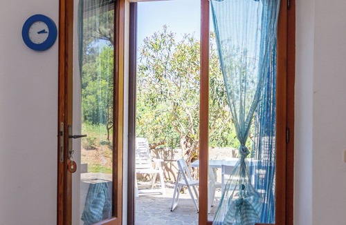 Naregno Apartment | Genoa, Comfortable Apartment 400meters from the Sea
