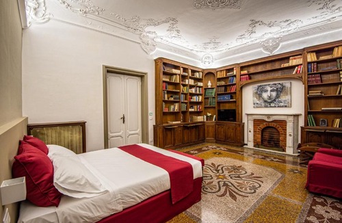 Castelletto House | Genova46 Suites & Rooms