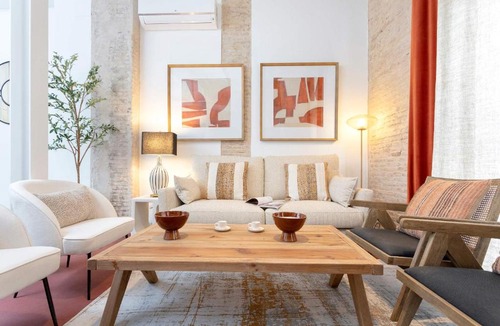 Alameda Apartment | Genteel Home Gran Poder