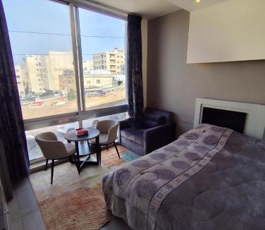 Al Swaifyeh Apartment | Gentle Breeze Studio 2