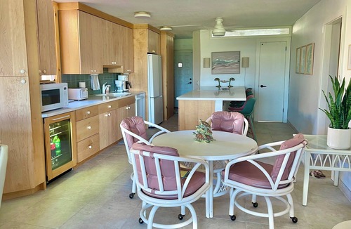 Estate Salt River Condo | Gentle Winds - Updated Oceanside Escape USVI 2Bed 2Bath + Garden Room & Office