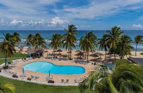 Estate Salt River Condo | Gentle Winds - Updated Oceanside Escape USVI 2Bed 2Bath + Garden Room & Office