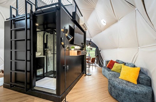 Bluewell House | Geodesic Dome Retreat with Hot Tub & Fire Pit in Bluefield, West Virginia