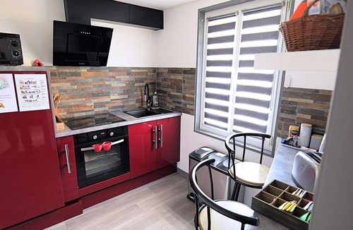 Quartier Saint-Clement - Jardin des Plantes Apartment | Geographically very well located between the Zenith, the exhibition center and the center of Rouen