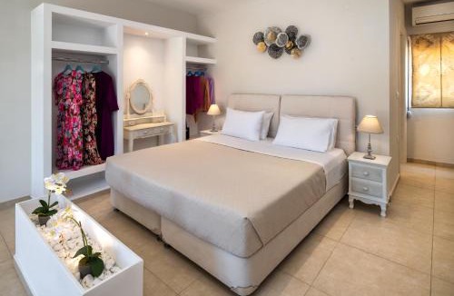 Messaria House | George Apartment