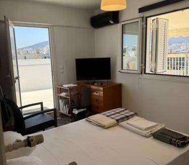 Goudi Apartment | George
