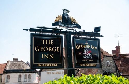 Mere Hotel | George Inn, Mere