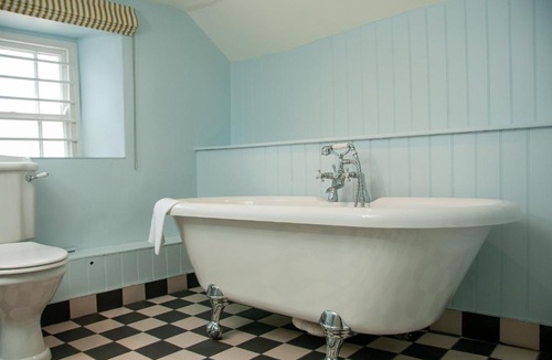 Mere Hotel | George Inn, Mere
