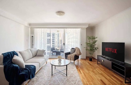 Sydney Central Business District Apartment | George St Luxe Apt | CBD Central, Walk to Harbour