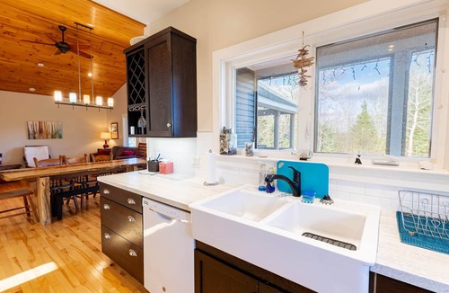 Georgetown House | Georgetown Oasis—4-Bedroom Family Retreat with Bunks, Golf & Beach Minutes Away