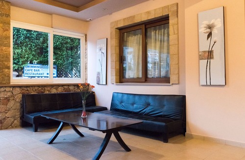 Afandou Hotel | Georgia Plus