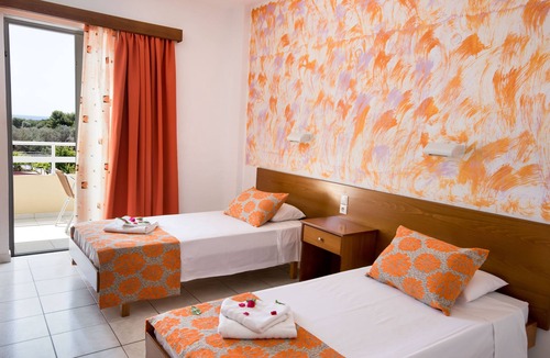 Afandou Hotel | Georgia Plus