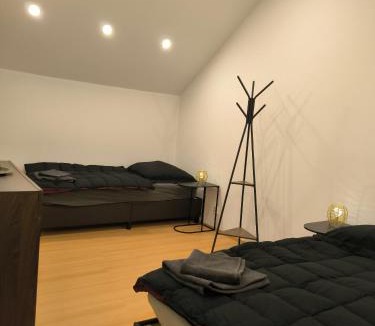 Eching Apartment | Geräumige Wohnung mit zwei Schlafzimmern und Balkon