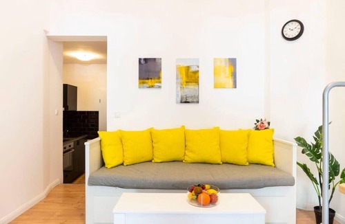 Wilmersdorf Apartment | Geräumiges Studio im Loft-Stil Online Check-In