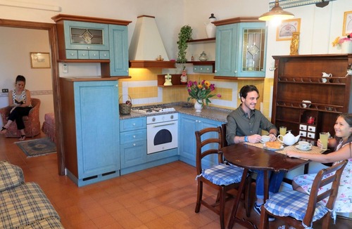Crespina Apartment | GERANIO apartment