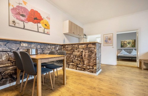 Muritz Apartment | Geschmackvoll eingerichtete Ferienwohnung in Buchholz am Müritzsee