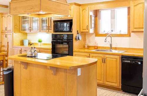 Grand-Digue Ski Chalet | Get-A-Way Beach Chalet