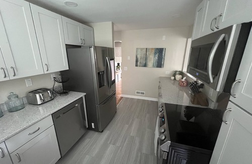 Reading House | Get anywhere @ Reading Crossing