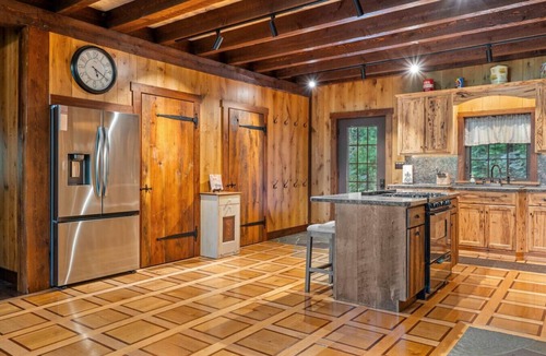 Belleville Cabin | Get away to this private lodge in the heartland of the Allegheny Mountains, where peace and quiet surround you. Only 45 minutes from Penn State!