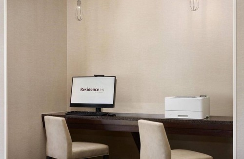 Longmont House | Get comfortable at our extended stay hotel in Longmont, CO