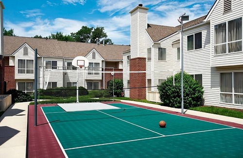 Parole House | Get Ready for Blissful Getaway! Short Drive to Chase Lloyd House, Pet-Friendly