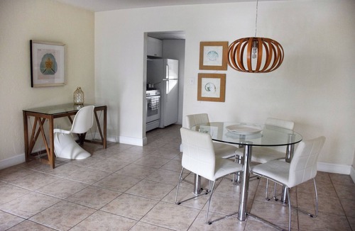 Key Biscayne Apartment | Get Ready for Florida Vacation! Private Access to Beach, Free Parking, Pool!