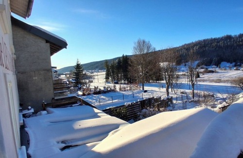 Bois-d'Amont Apartment | Get together with friends and family in a large apartment in the Haut Jura.