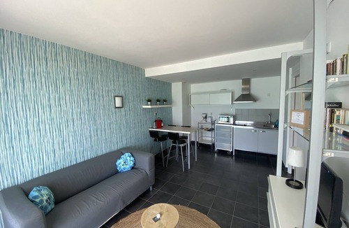 Le Bourget-du-Lac Apartment | GETAWAY AT THE EDGE OF LAKE BOURGET