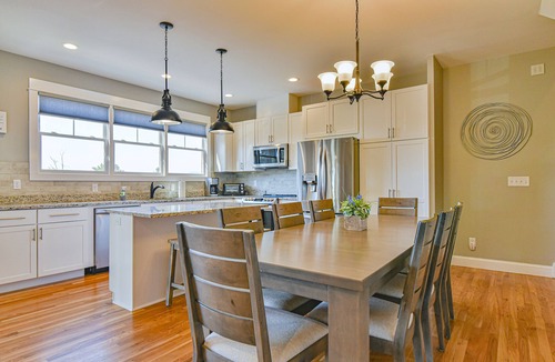 Woodfin House | Getaway: Modern Comfort Meets Mountain Charm