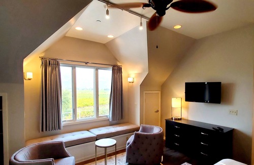 Geyserville Hotel | Geyserville Inn