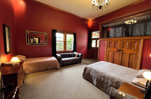 Granity Cabin | Ghost Lodge Granity Hot Tub on The Beach Sleeps upto 14 People Pet Friendly